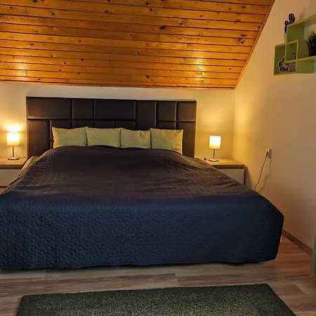 Virágos Balatonszemes