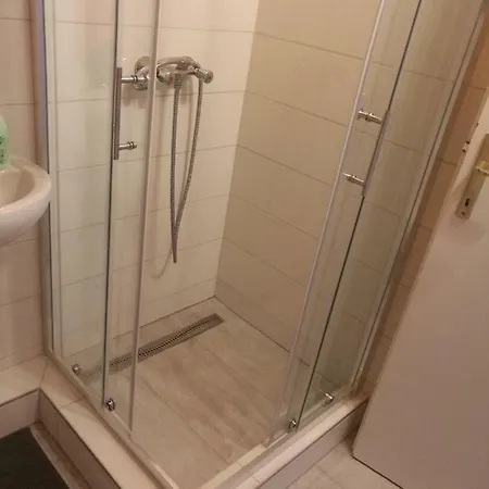 Apartment Viragos
