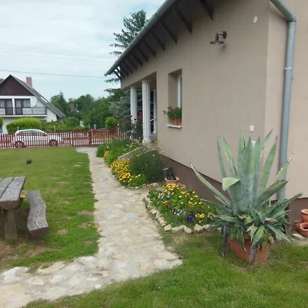Apartment Viragos *