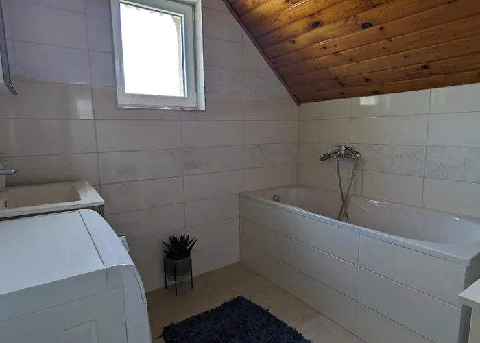 Virágos Balatonszárszó