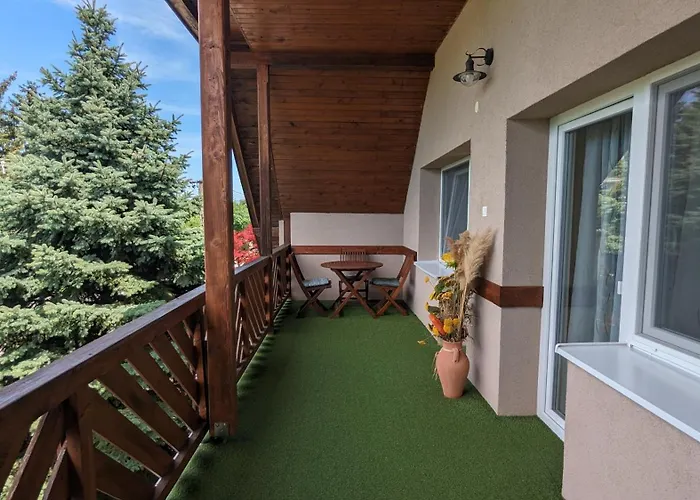 Apartament Viragos *