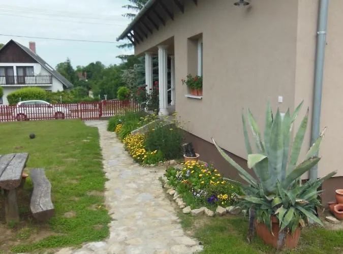 Apartament Viragos *